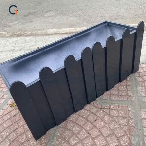 Chậu trồng cây composite PVC có rào sơn màu ghi xám kích thước các loại